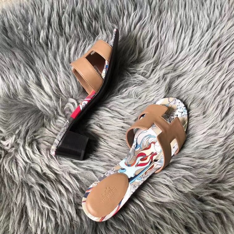 Hermes Camel Swift Oasis Sandals with Fantaisie Botanique Printed