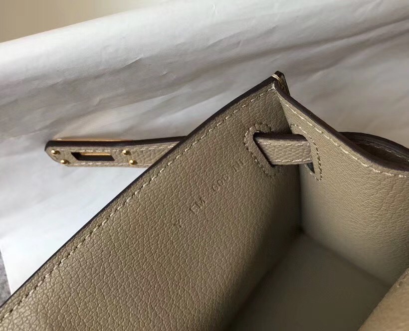 Hermes Kelly Pochette Bag In Gris Tourterelle Epsom Leather