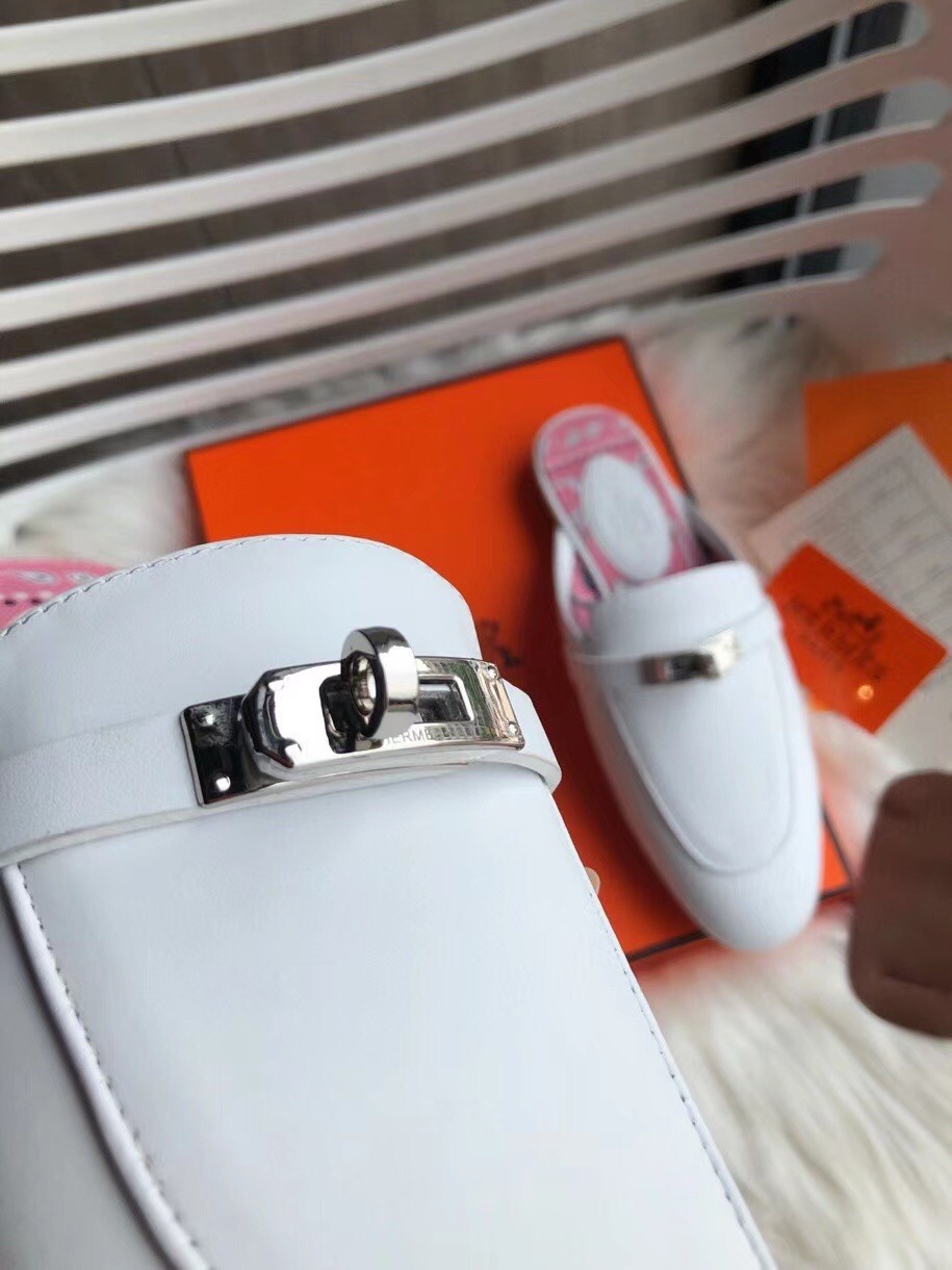 Hermes Oz Mules In White Calfskin Leather