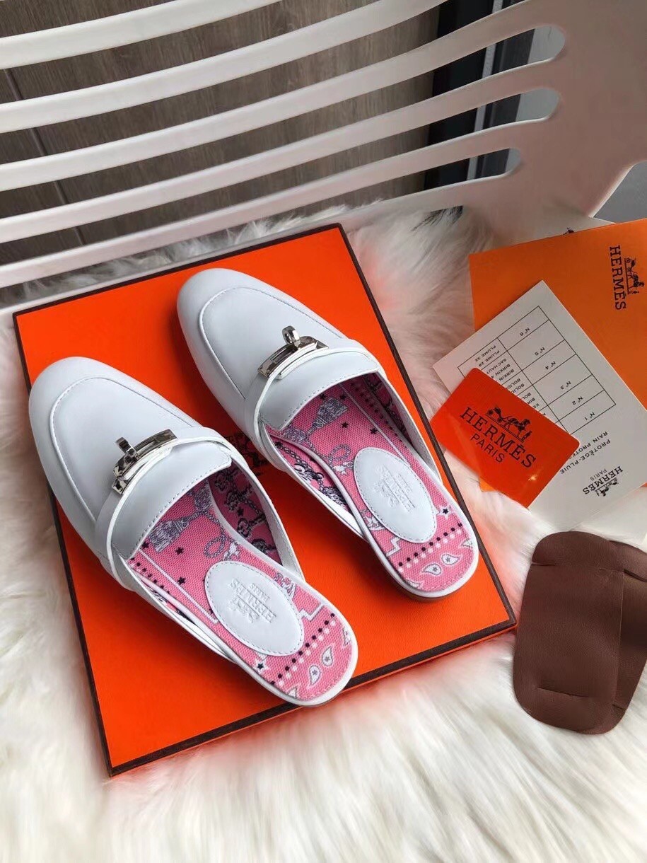 Hermes Oz Mules In White Calfskin Leather