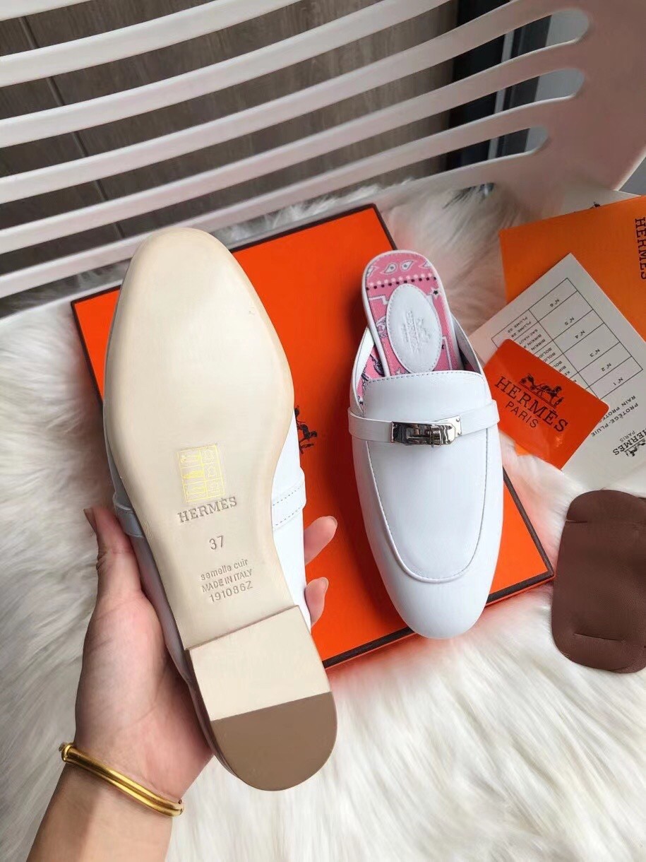 Hermes Oz Mules In White Calfskin Leather