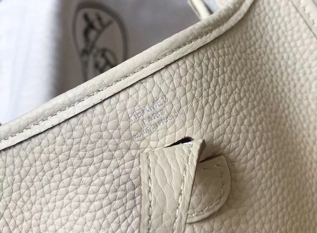 Hermes Evelyne III TPM Bag In Beton Clemence Leather