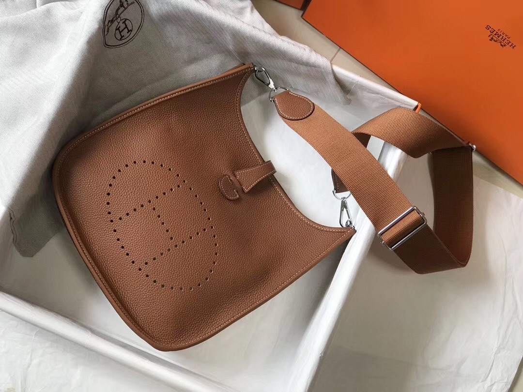 Hermes Evelyne III 29 Bag In Gold Clemence Leather