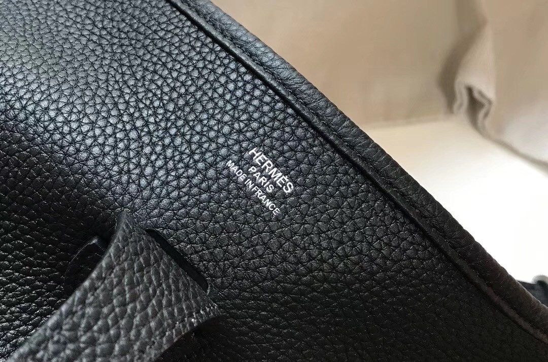 Hermes Evelyne III 29 Bag In Black Clemence Leather