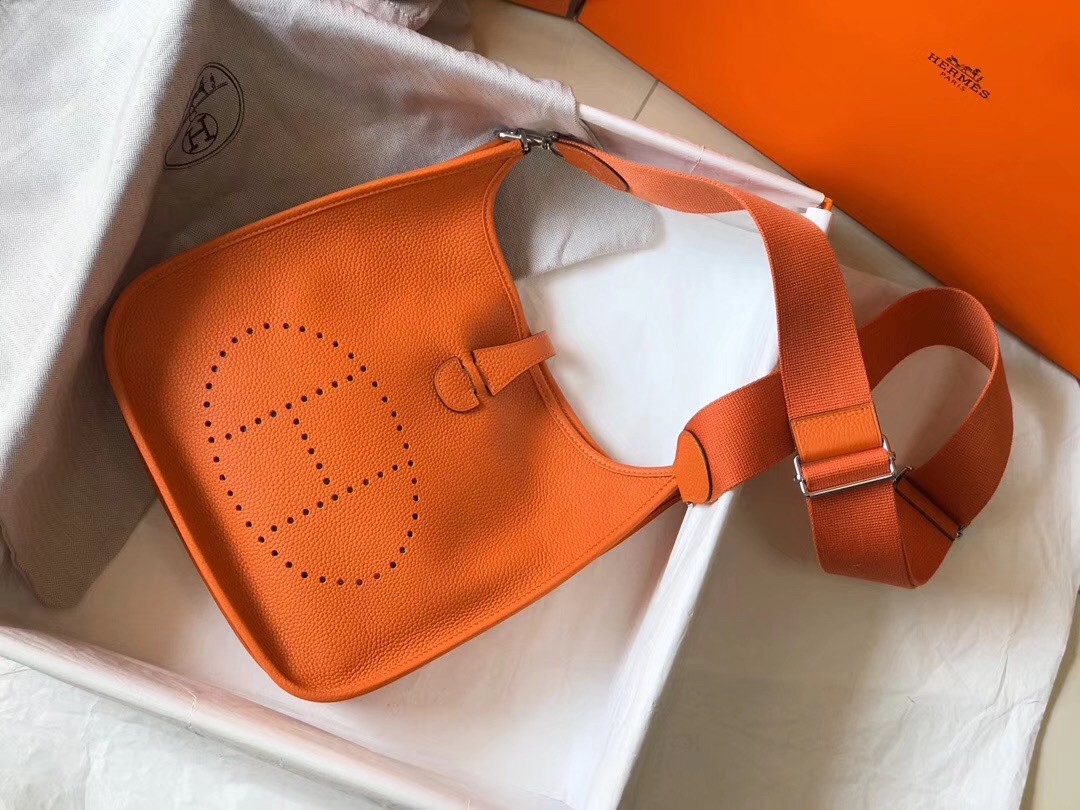 Hermes Evelyne III 29 Bag In Orange Clemence Leather