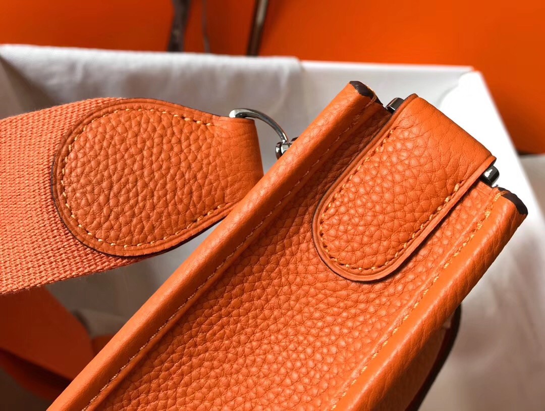 Hermes Evelyne III 29 Bag In Orange Clemence Leather
