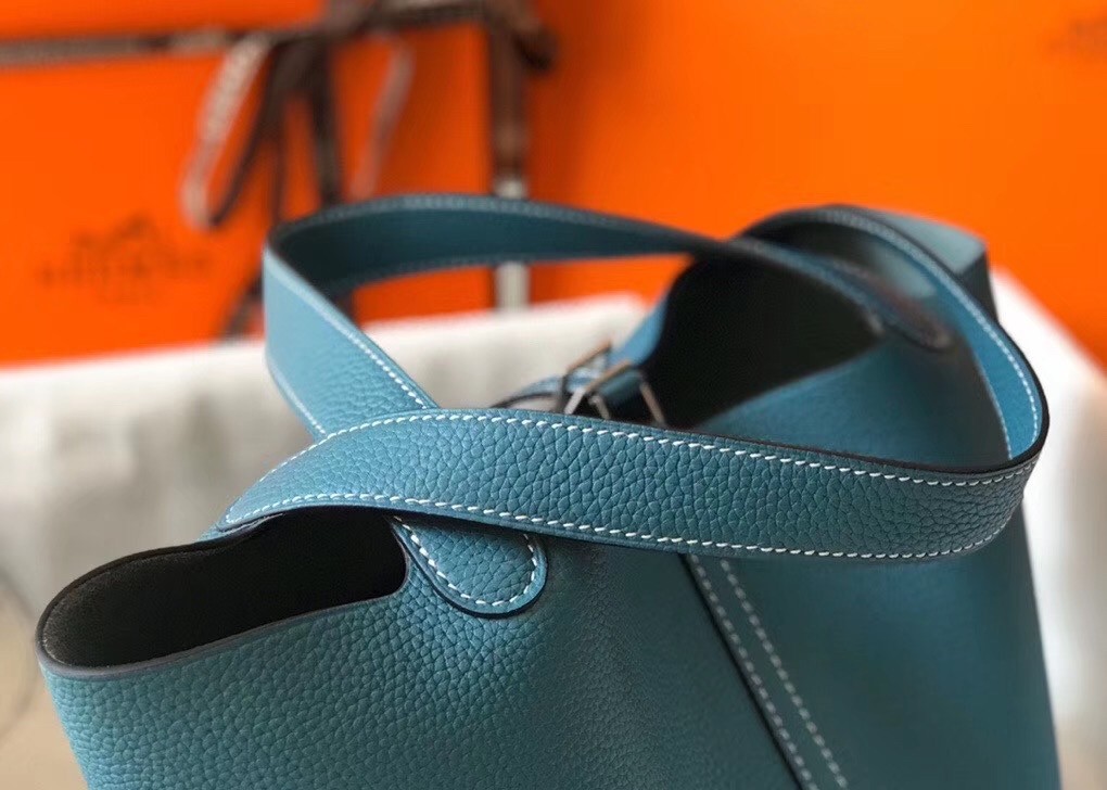 Hermes Picotin Lock 22 Bag In Blue Jean Clemence Leather