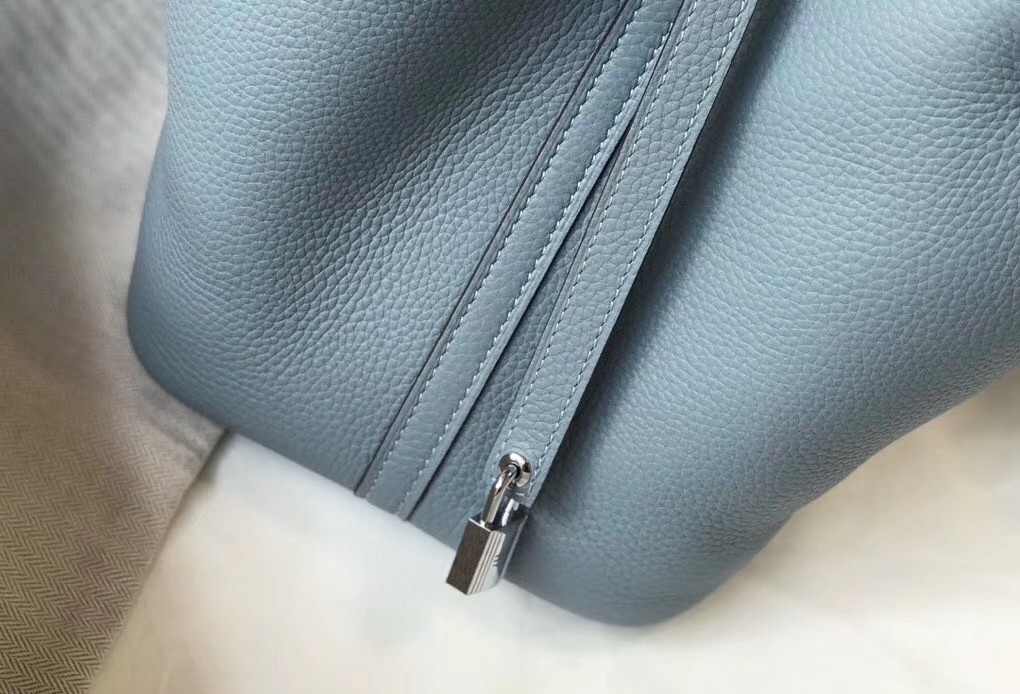 Hermes Picotin Lock 22 Bag In Blue Lin Clemence Leather