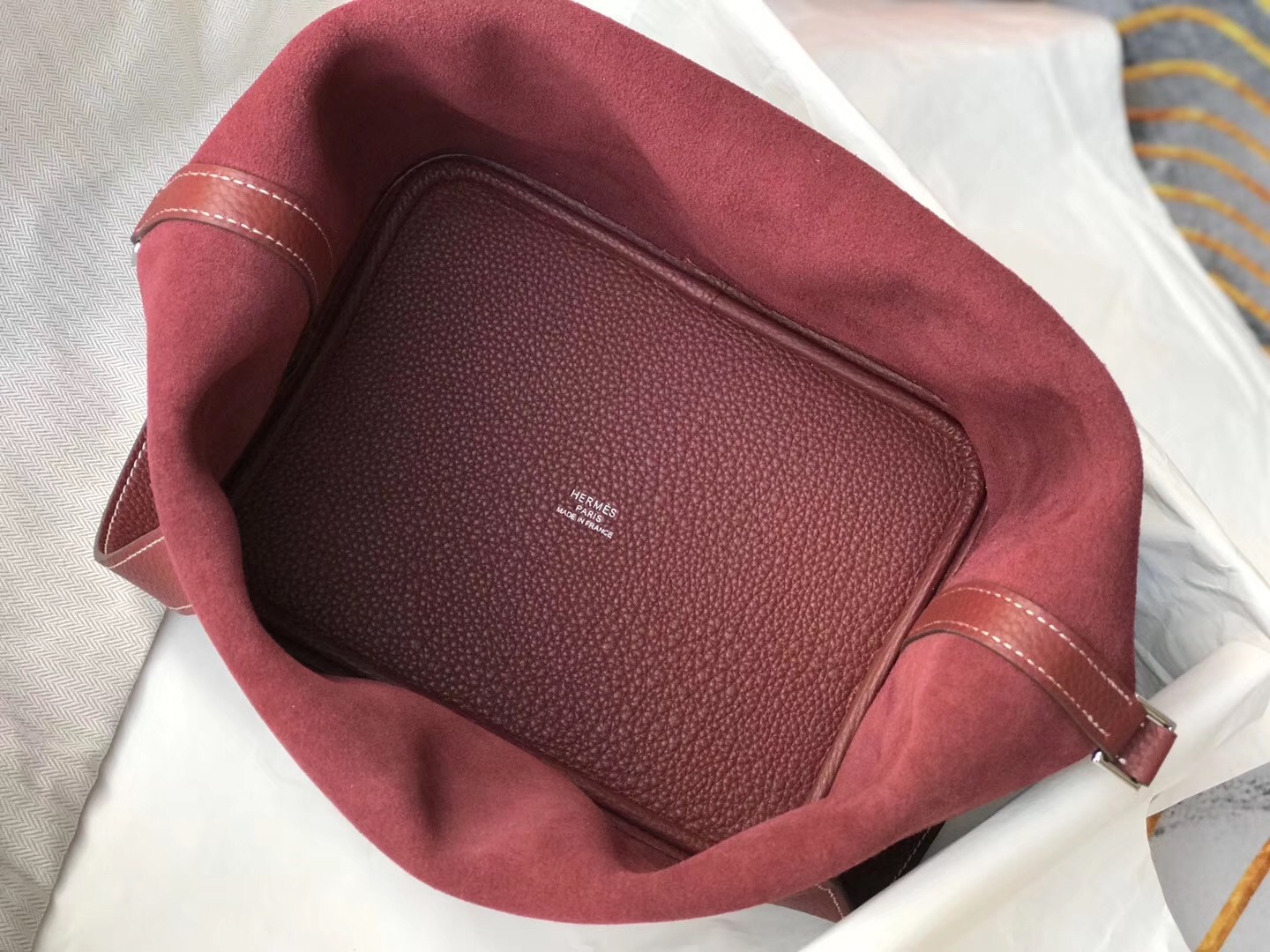 Hermes Picotin Lock 22 Bag In Bordeaux Clemence Leather