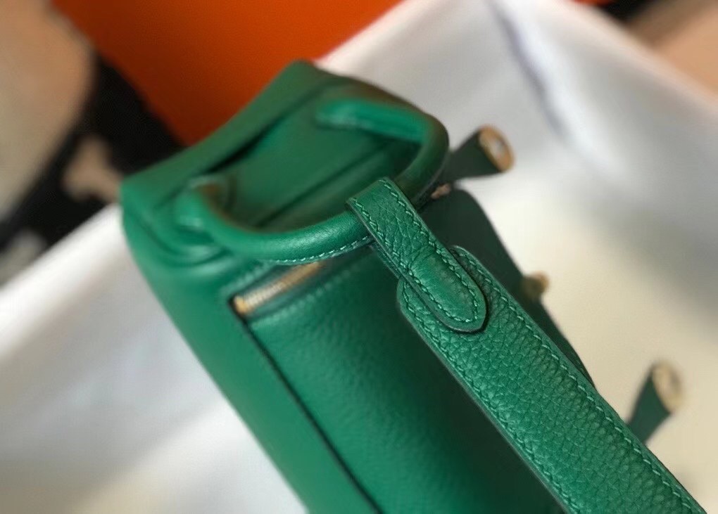 Hermes Mini Lindy Bag In Green Clemence Leather