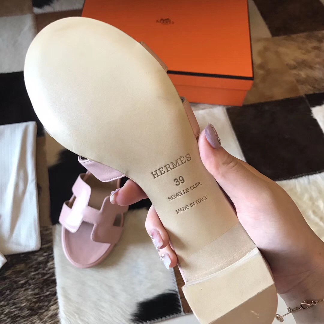 Hermes Oasis Sandals In Pink Swift Leather