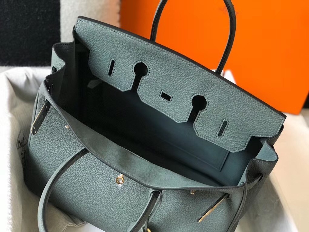 Hermes Vert Amande Clemence Birkin 35cm Bag