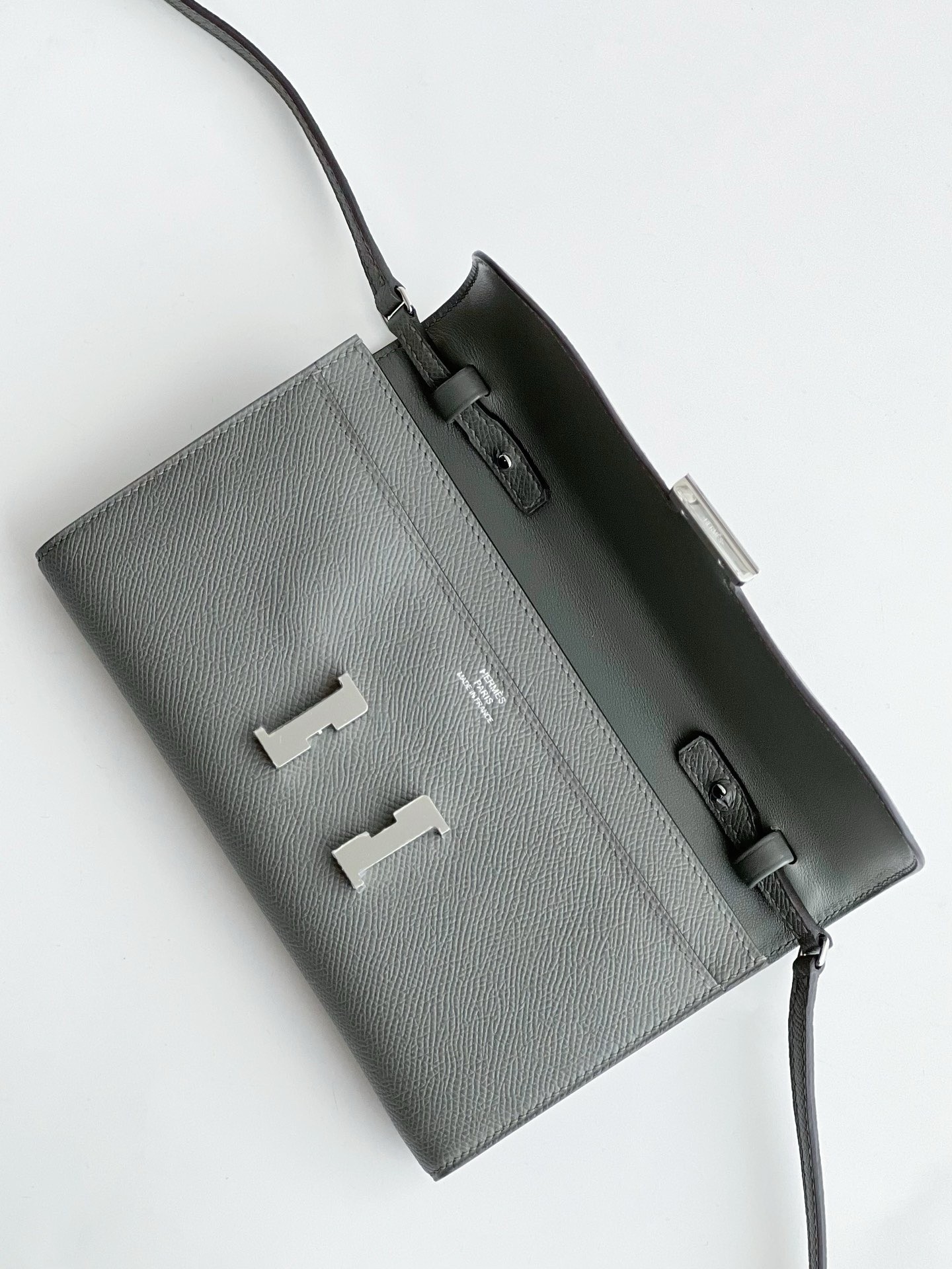 Hermes Constance To Go Wallet in Gris Meyer Epsom Calfskin