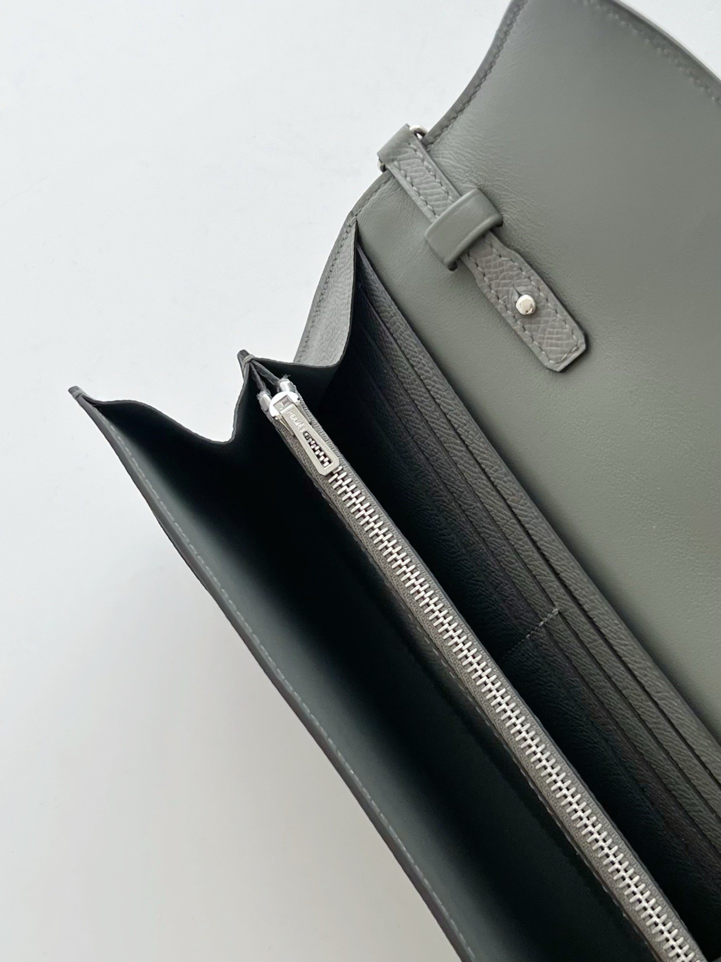 Hermes Constance To Go Wallet in Gris Meyer Epsom Calfskin