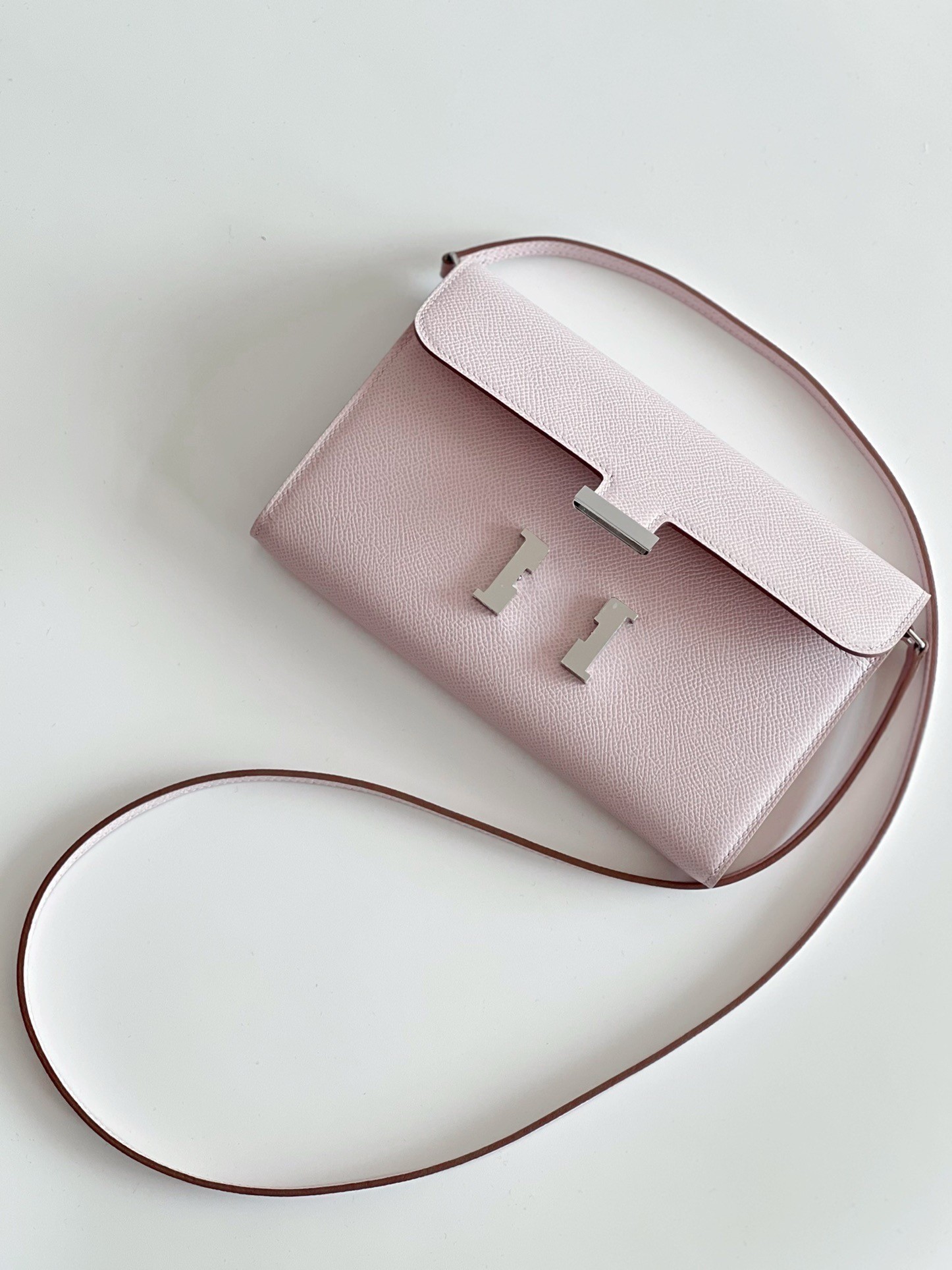 Hermes Constance To Go Wallet in Mauve Pale Epsom Calfskin