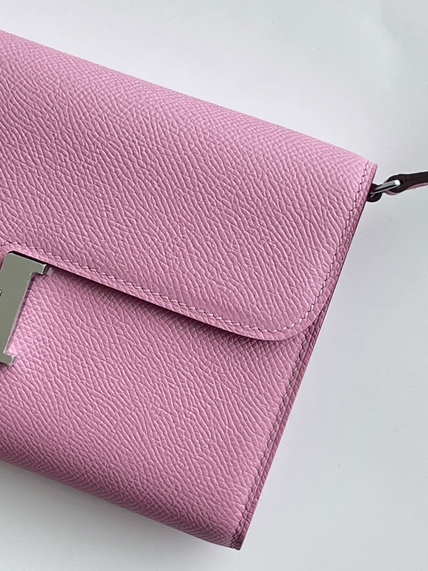 Hermes Constance To Go Wallet in Mauve Sylvestre Epsom Calfskin