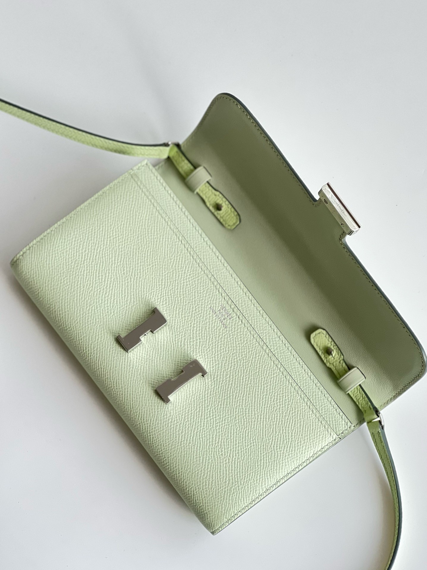 Hermes Constance To Go Wallet in Vert Fizz Epsom Calfskin
