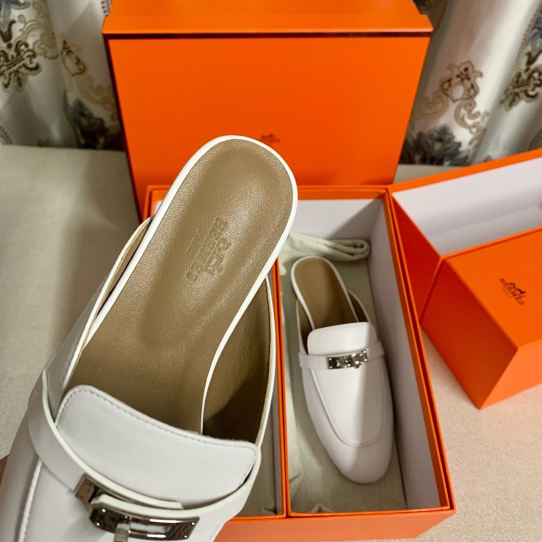 Hermes Women's Oz Mules in White Leather