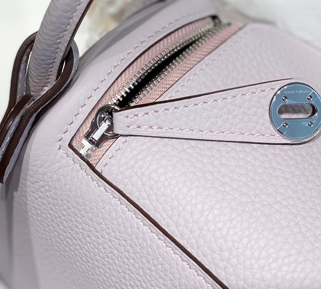 Hermes Lindy Mini Bag In Mauve Pale Clemence Leather PHW