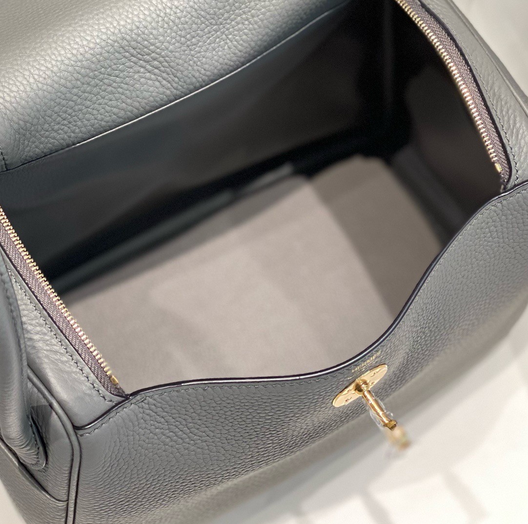 Hermes Lindy 26cm Bag In Gris Meyer Clemence Leather GHW