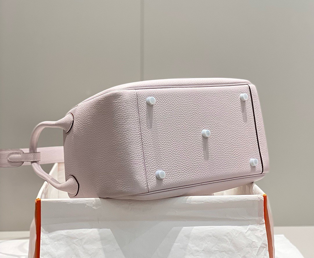 Hermes Lindy 30cm Bag In Mauve Pale Clemence Leather PHW