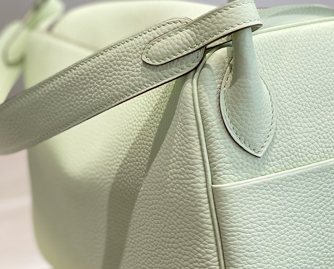 Hermes Lindy 30cm Bag In Vert Fizz Clemence Leather PHW