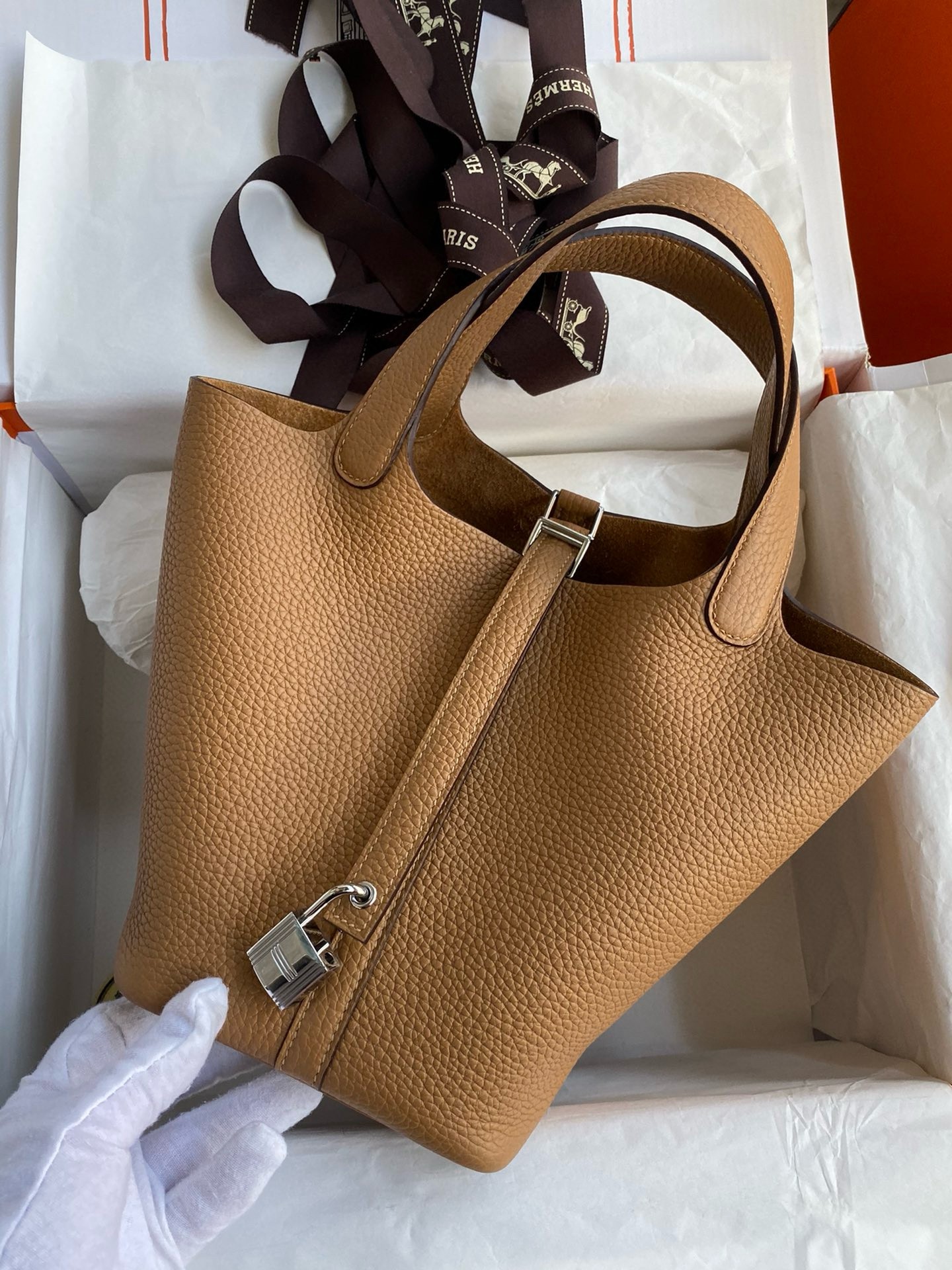 Hermes Picotin Lock 18 Handmade Bag in Biscuit Clemence Leather