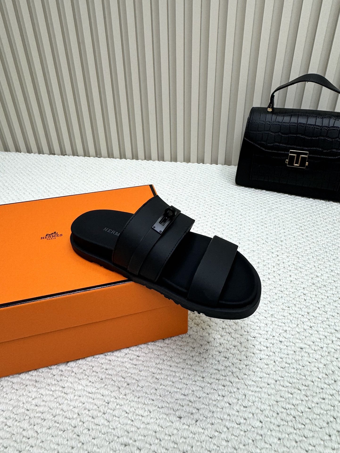 Hermes Men's Jackson Sandal in Black Calfskin