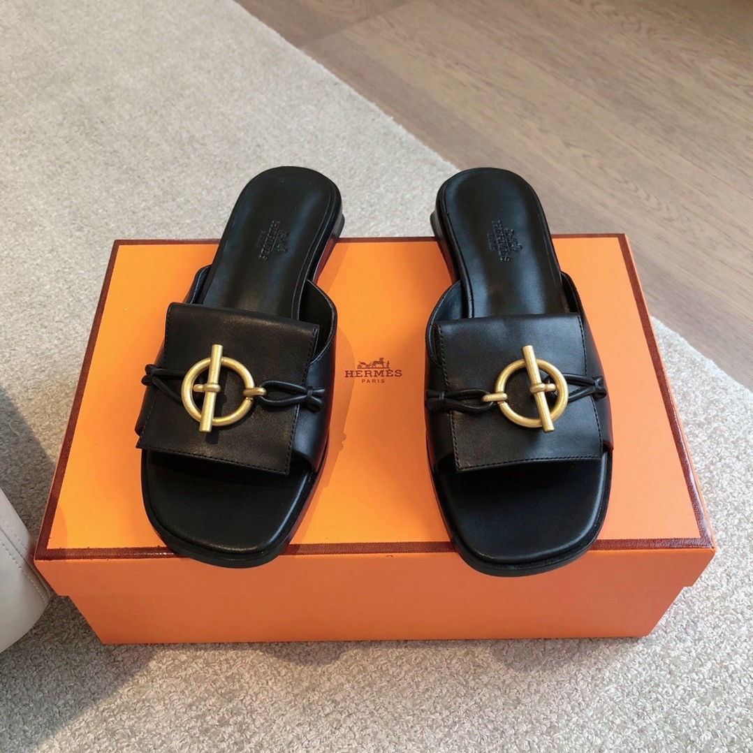 Hermes Women's Isle Sandals in Black Leather