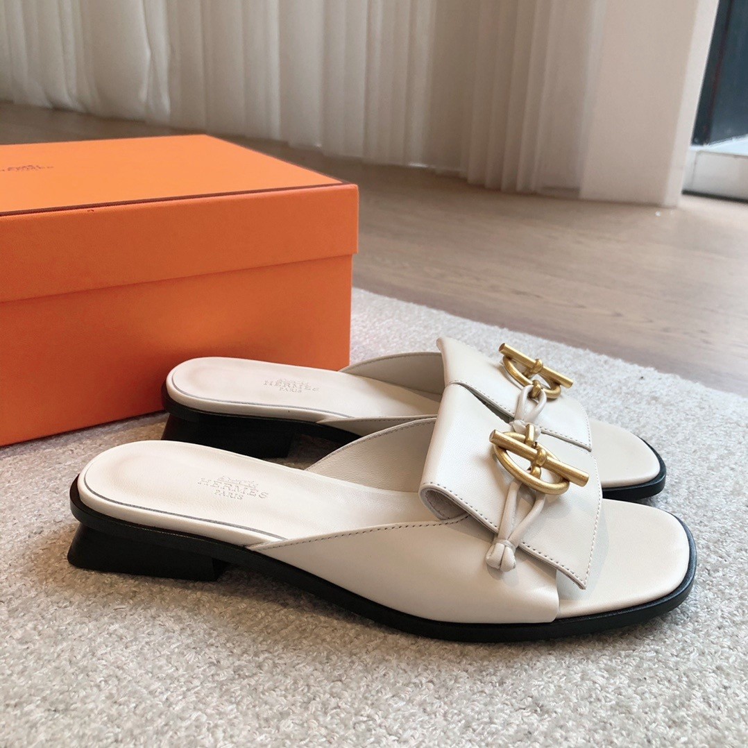 Hermes Women's Isle Sandals in White Leather
