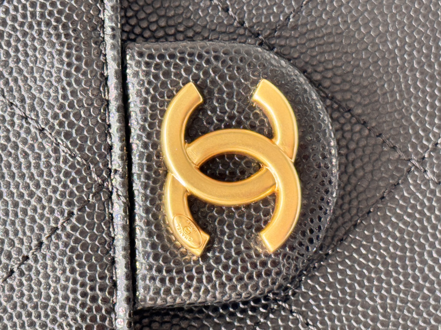 CHANEL 25 mini Handbag in Black Caviar Leather(20*22*12.5cm)
