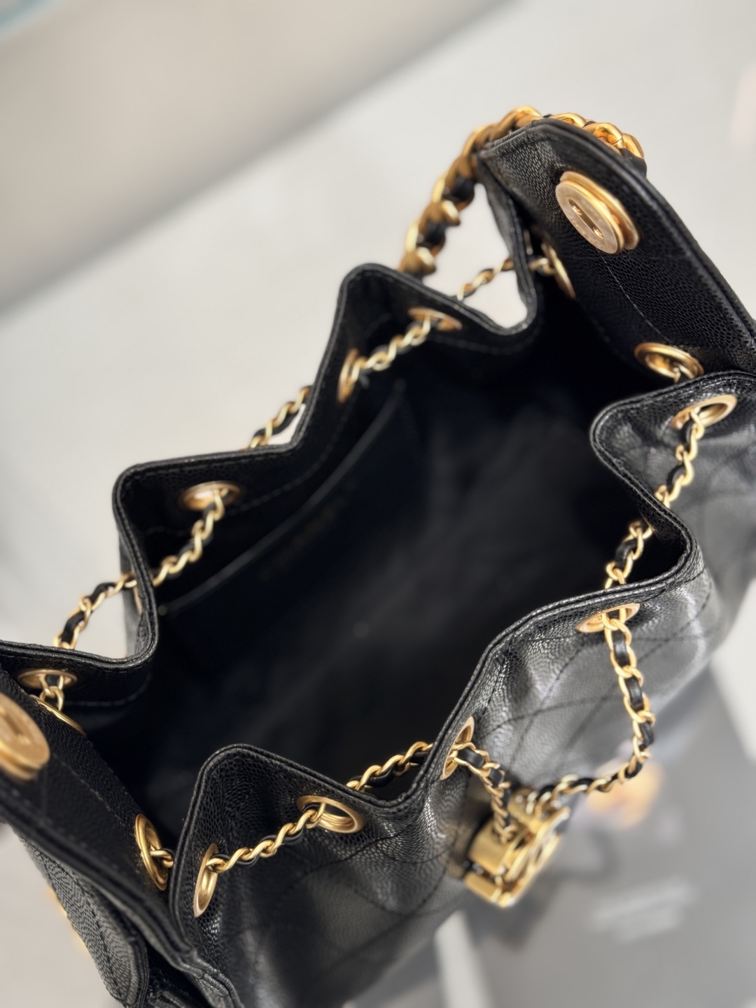 CHANEL 25 mini Handbag in Black Caviar Leather(20*22*12.5cm)