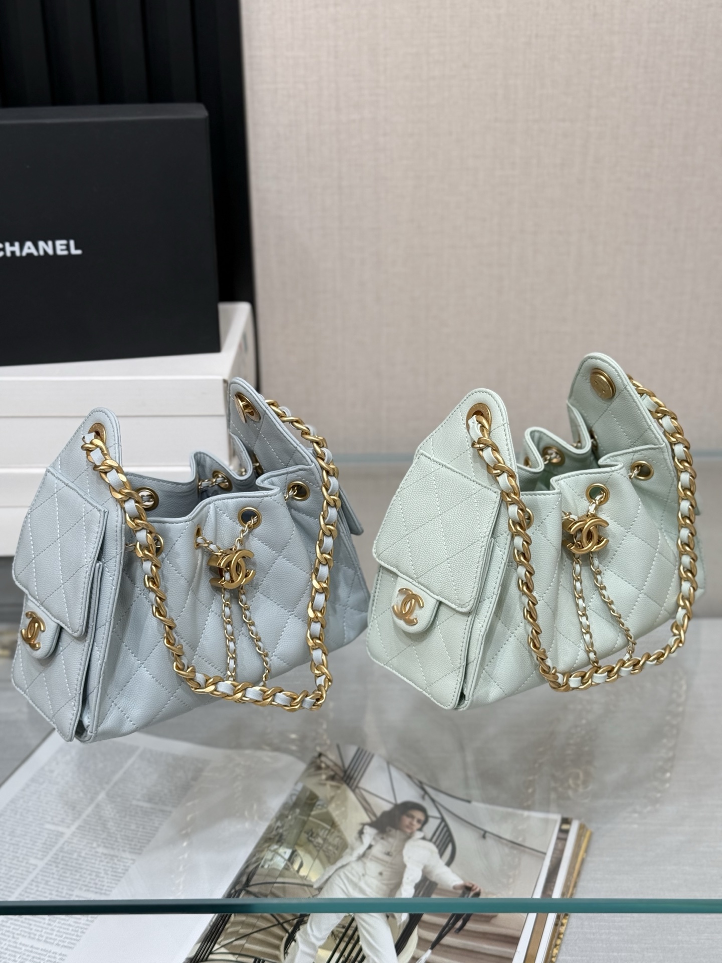 CHANEL 25 mini Handbag in Light Green(20*22*12.5cm)