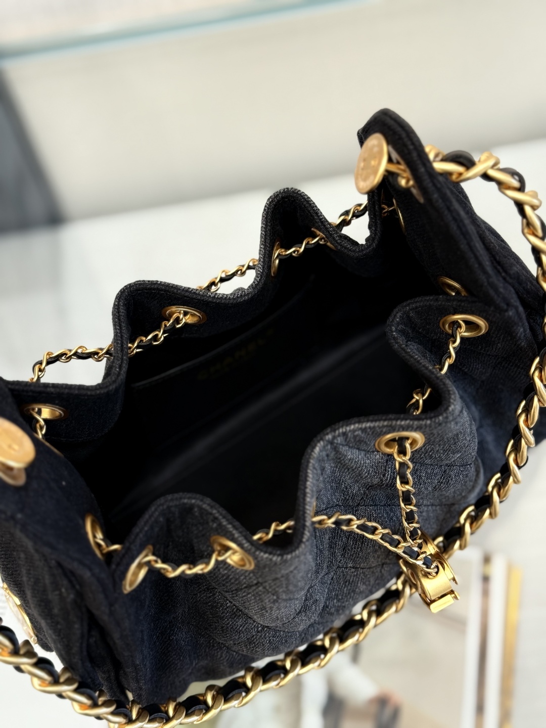 CHANEL 25 mini Handbag in Washed Denim Black(20*22*12.5cm)