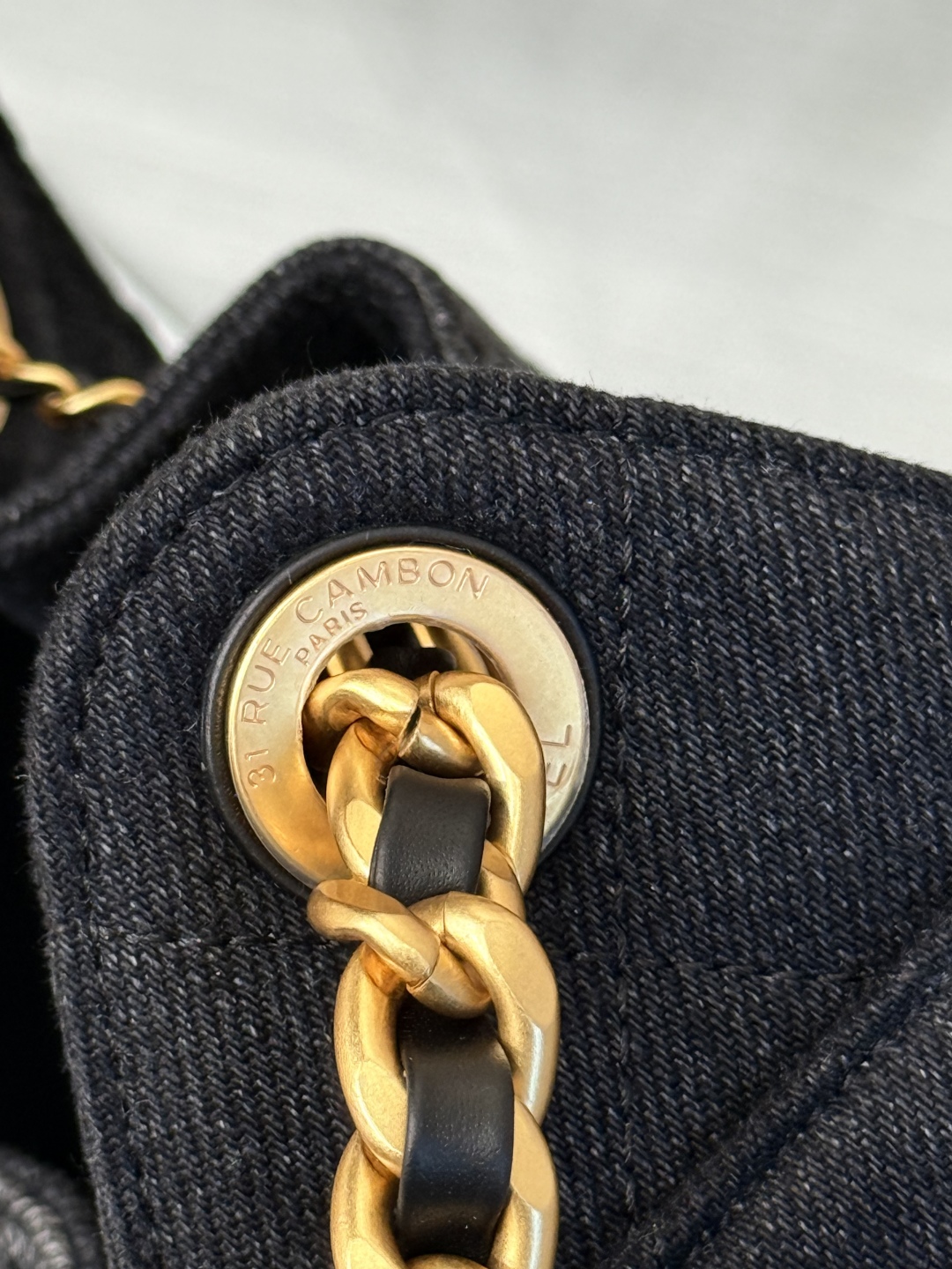 CHANEL 25 mini Handbag in Washed Denim Black(20*22*12.5cm)