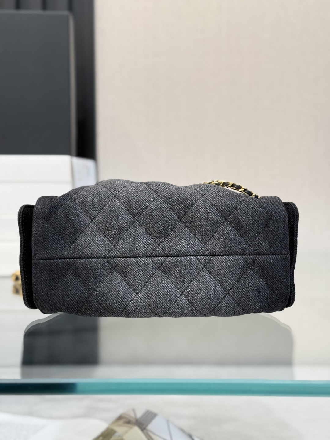 CHANEL 25 mini Handbag in Washed Denim Black(20*22*12.5cm)