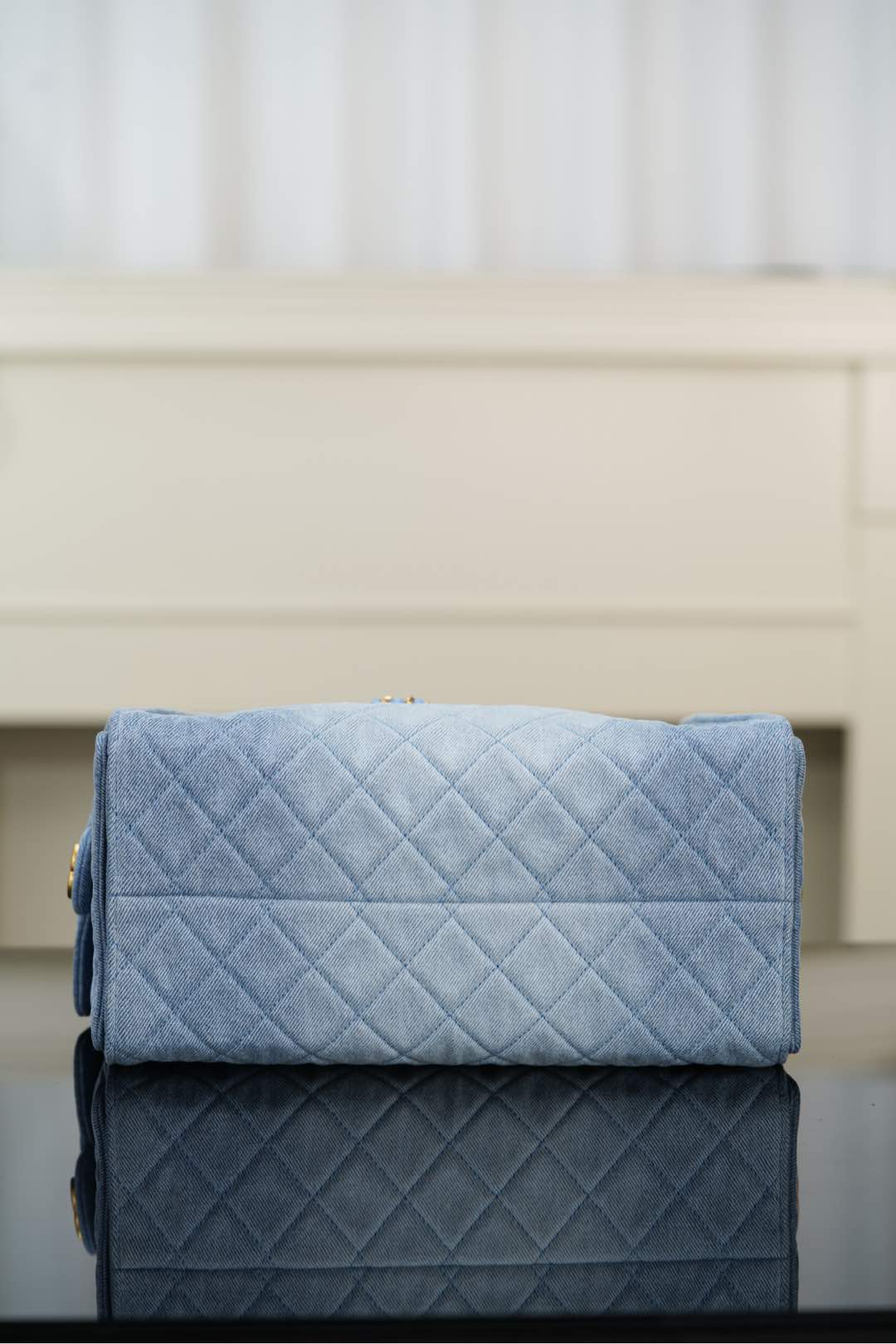 CHANEL 25 Medium Handbag in Washed Denim(40*30*15cm)
