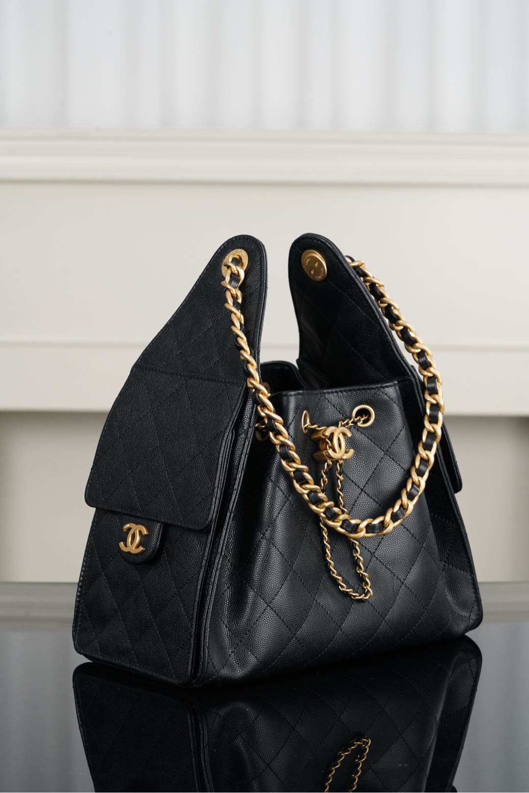 CHANEL 25 Small Handbag in Black Caviar Leather(30*26*14cm)