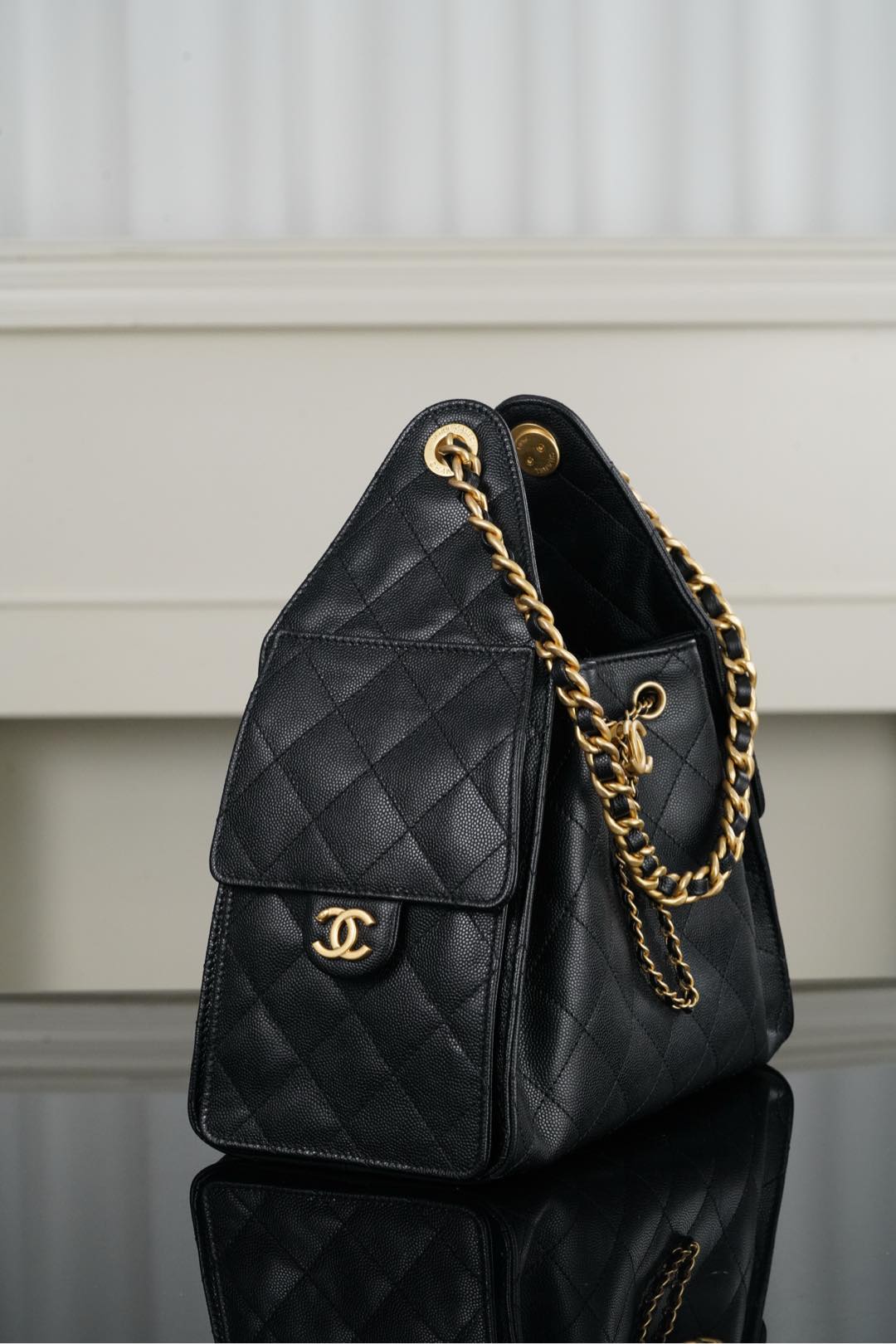 CHANEL 25 Small Handbag in Black Caviar Leather(30*26*14cm)