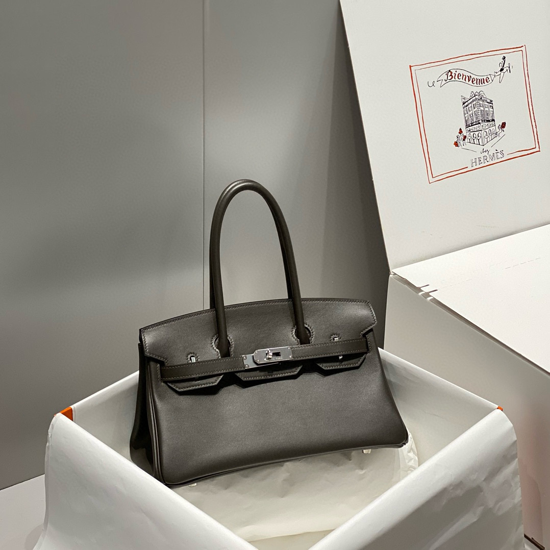 Hermès Birkin 29cm Shoulder Bag in Ebene Color Swift Leather