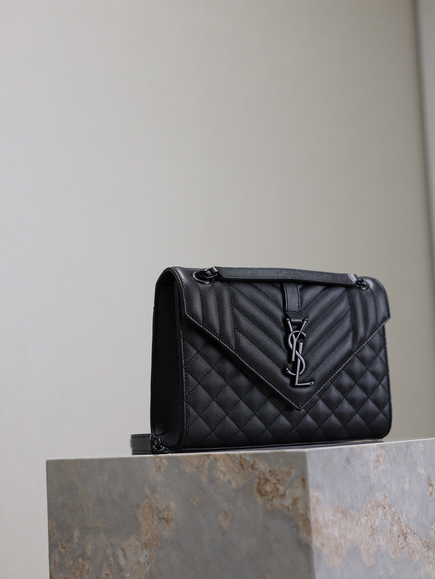 Saint Laurent  Grain De Poudre Textured Mixed Matelasse Triquilt Medium Monogram Monochrome Satchel Black