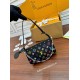 LV x TM Pochette Accessoires M13663 M13404