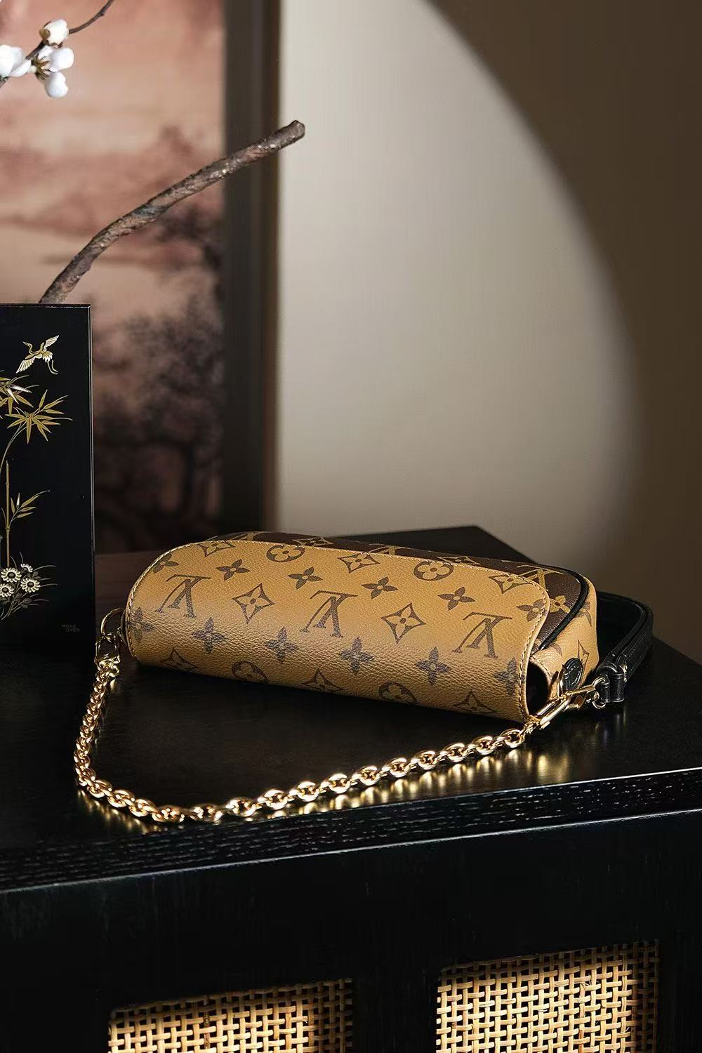 Louis Vuitton Wallet On Chain Ivy M26587