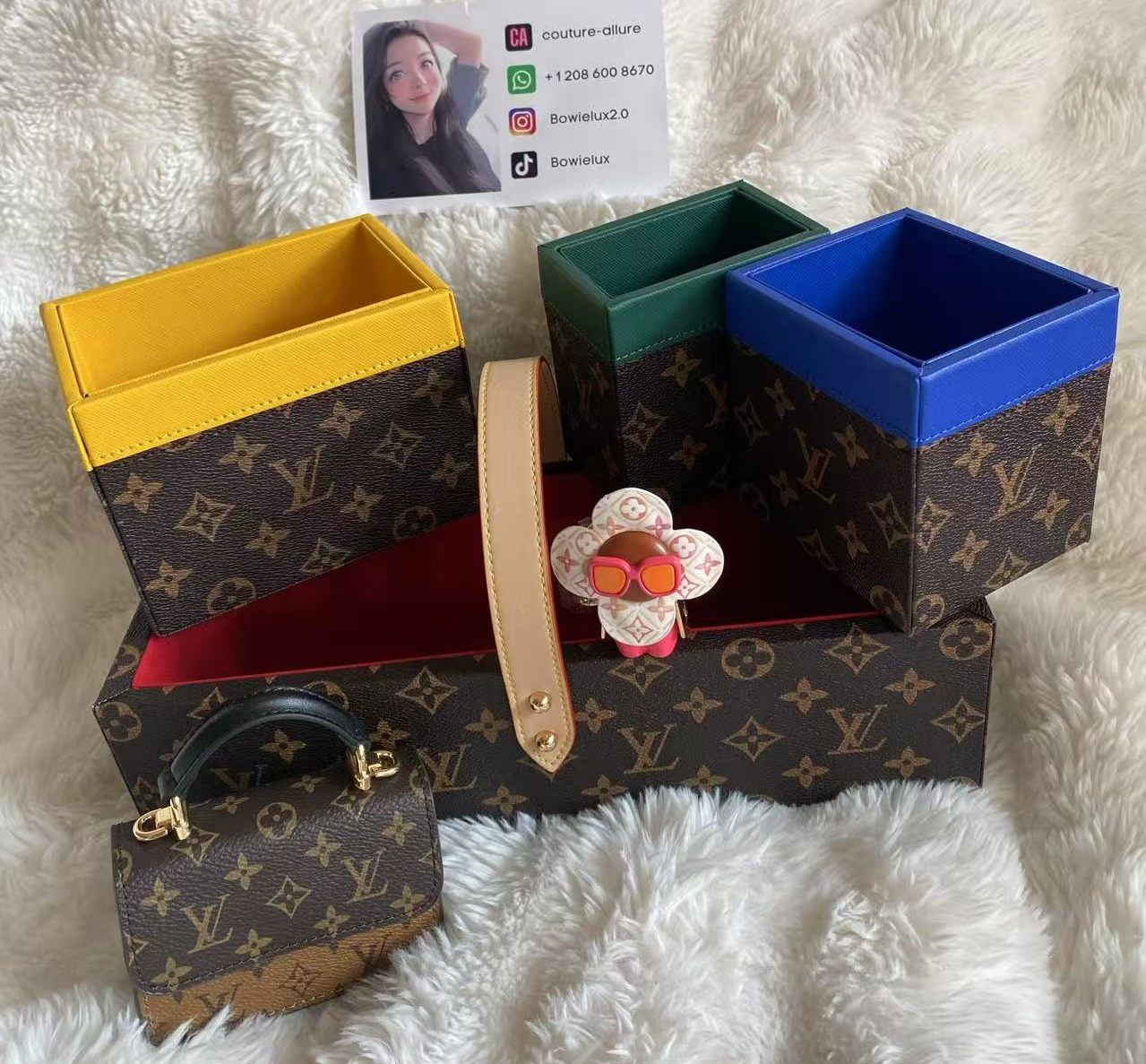 Louis Vuitton Accessories Makeup box Mini bag Bag charm