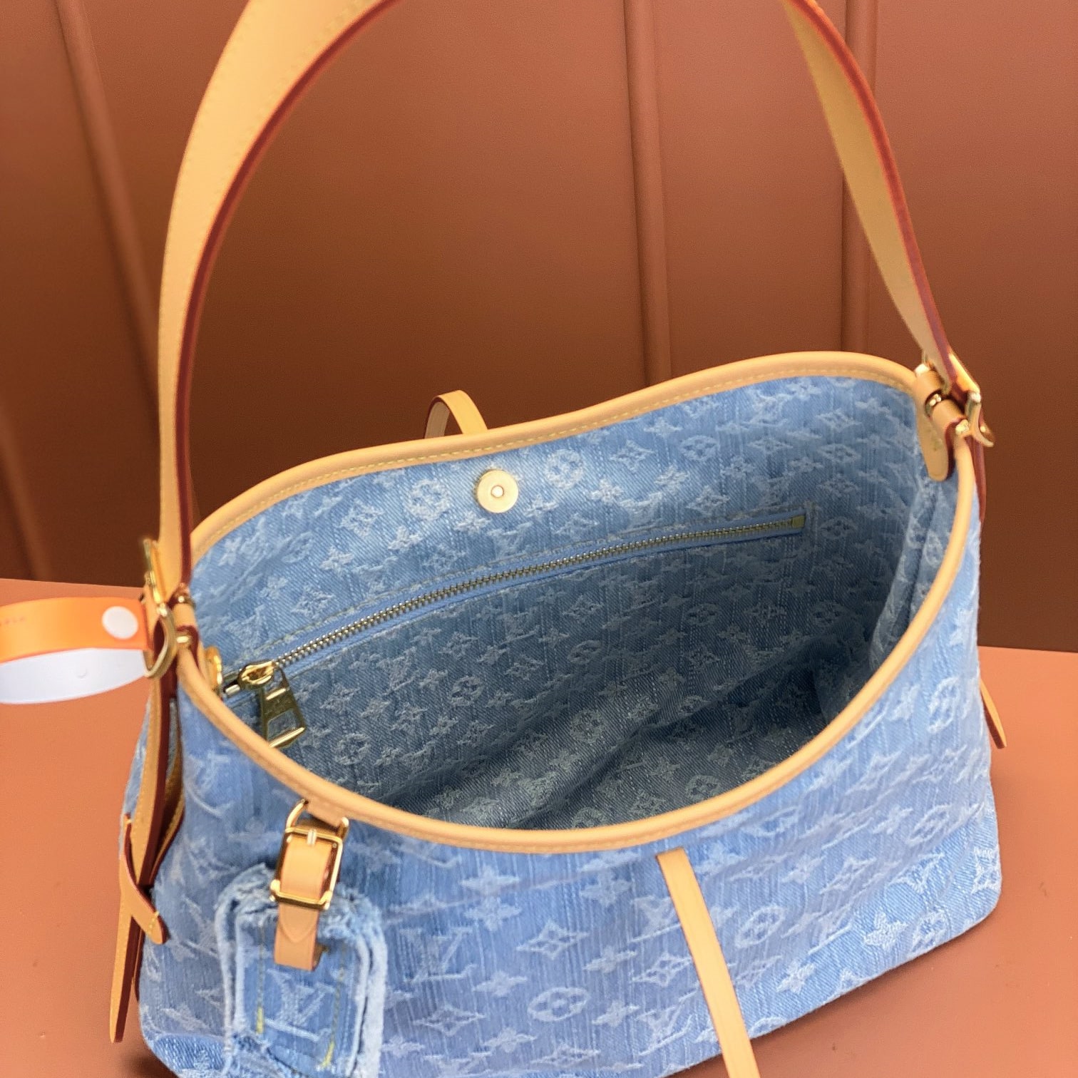 PO Louis Vuitton Carryall M11462